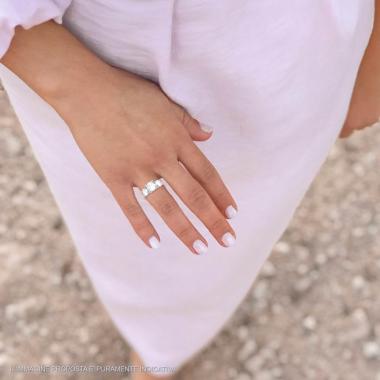 Anello Trilogy con Crystal Bianchi in ACCIAIO