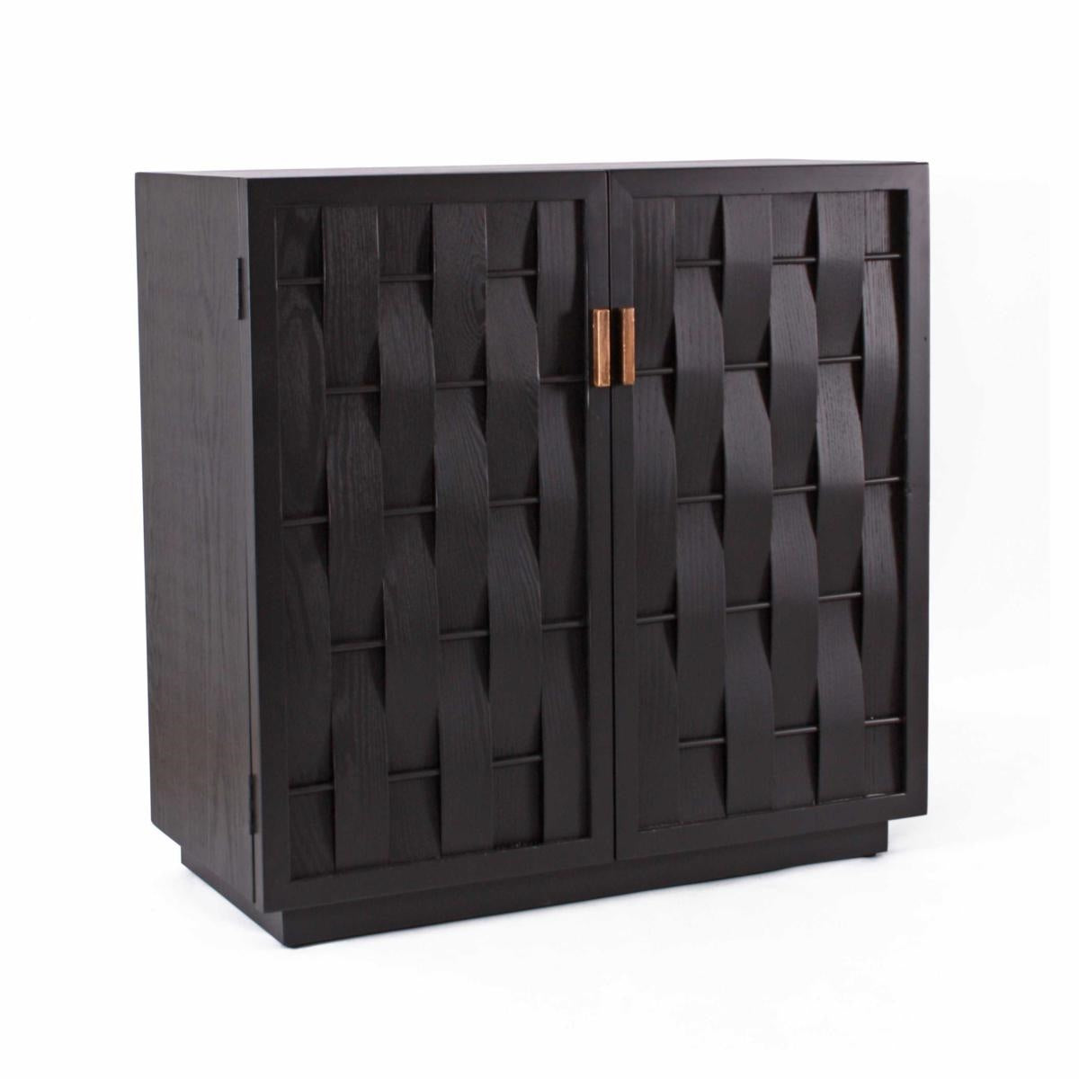 Credenza nera in legno di abete intrecciato Macao 80X38H80