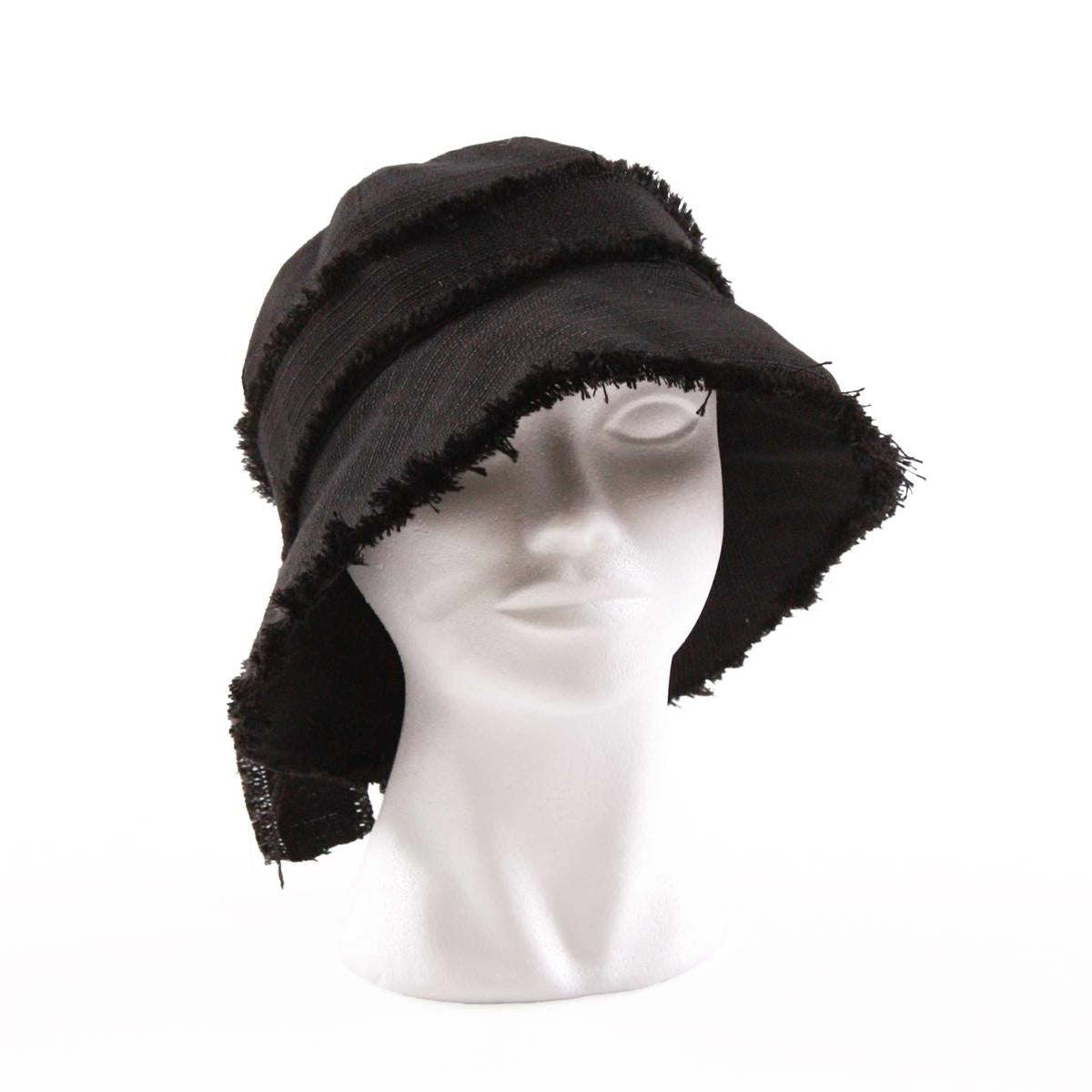 CAPPELLO cloche nero n40% LINO 40% COTONE 20% NYLON - Milano 7 Arte e Design