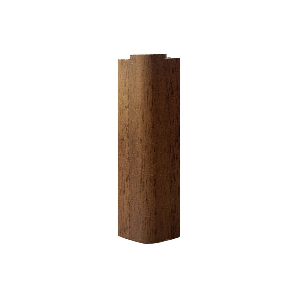 Angolare per zoccolo 90° R12 in noce scuro H 10 cm.