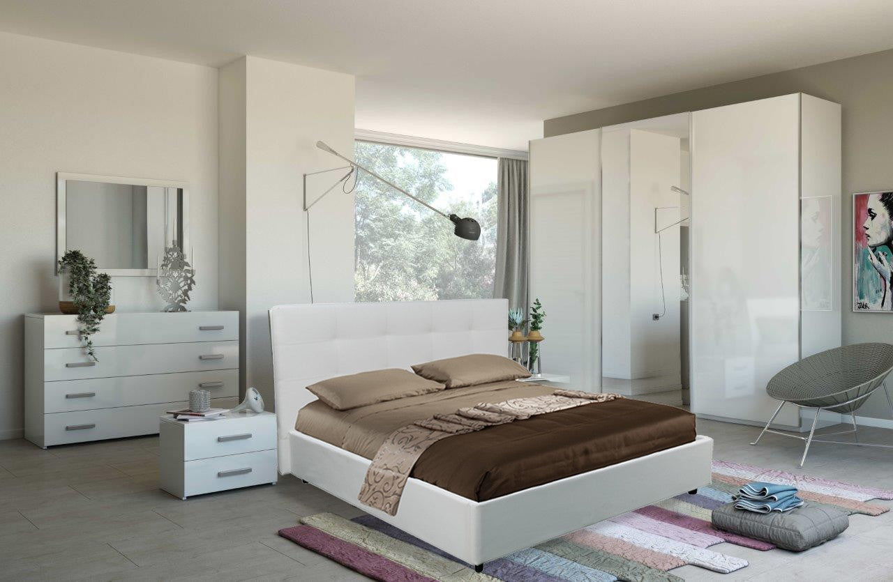 Camera da letto Amara bianco laccato con armadio 3 ante scorrevoli