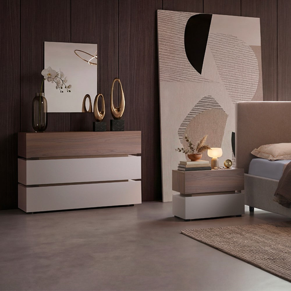 Camera da letto Malena con letto imbottito contenitore e armadio 6 ante in grigio chiaro e vanguard chiaro