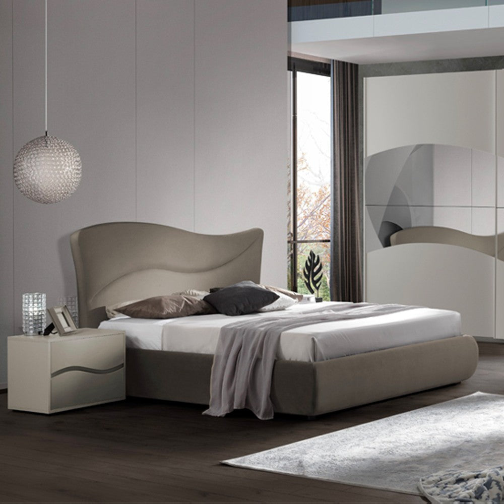 Camera da letto matrimoniale Soave con letto contenitore e armadio 2 ante scorrevoli con specchi colore grigio