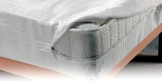 Fodera copri salva materasso letto matrimoniale con cerniera linea sanitaria - Milano 7 Arte e Design