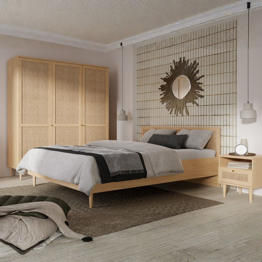Letto matrimoniale Livia con dettaglio testiera in rattan colore rovere