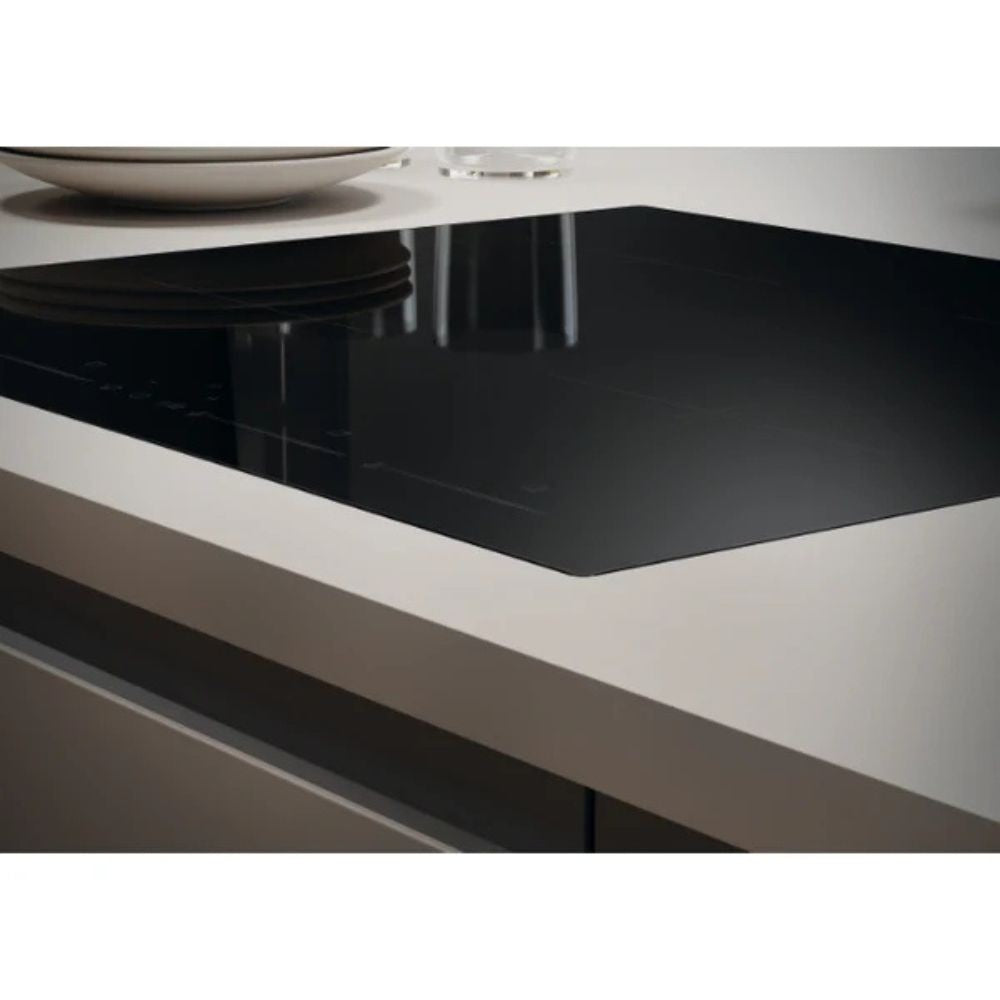 Piano cottura a induzione Candy CIS64MCTTWIFI1 4 zone colore nero