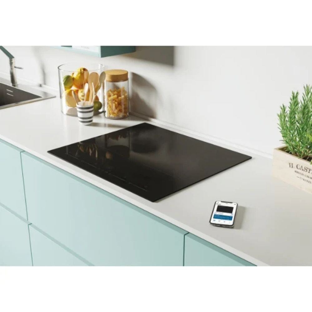 Piano cottura a induzione Candy CIS64MCTTWIFI1 4 zone colore nero