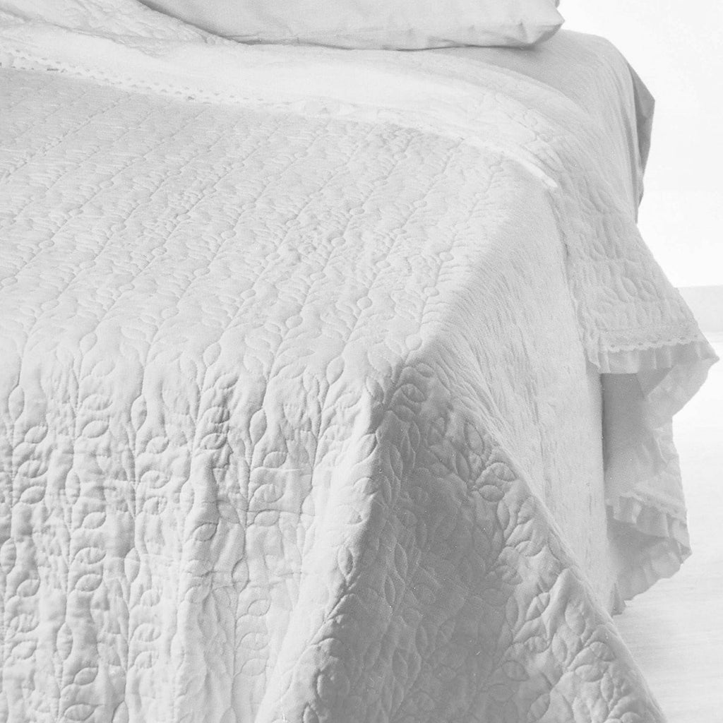 Quilt Trapuntino matrimoniale Estivo Copriletto Bouties Tinta unita e volantino - Milano 7 Arte e Design