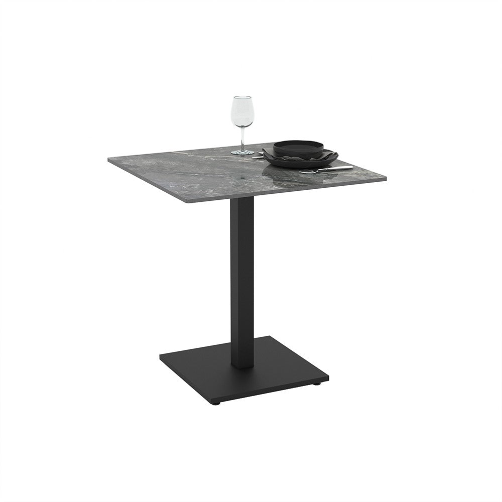 Set 2 tavoli Elora 70x70 con piano in ceramica effetto marmo grigio e gambe nere