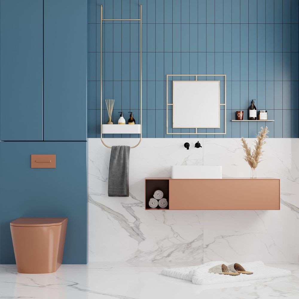 Specchio quadrato Corner con doppia cornice in metallo oro