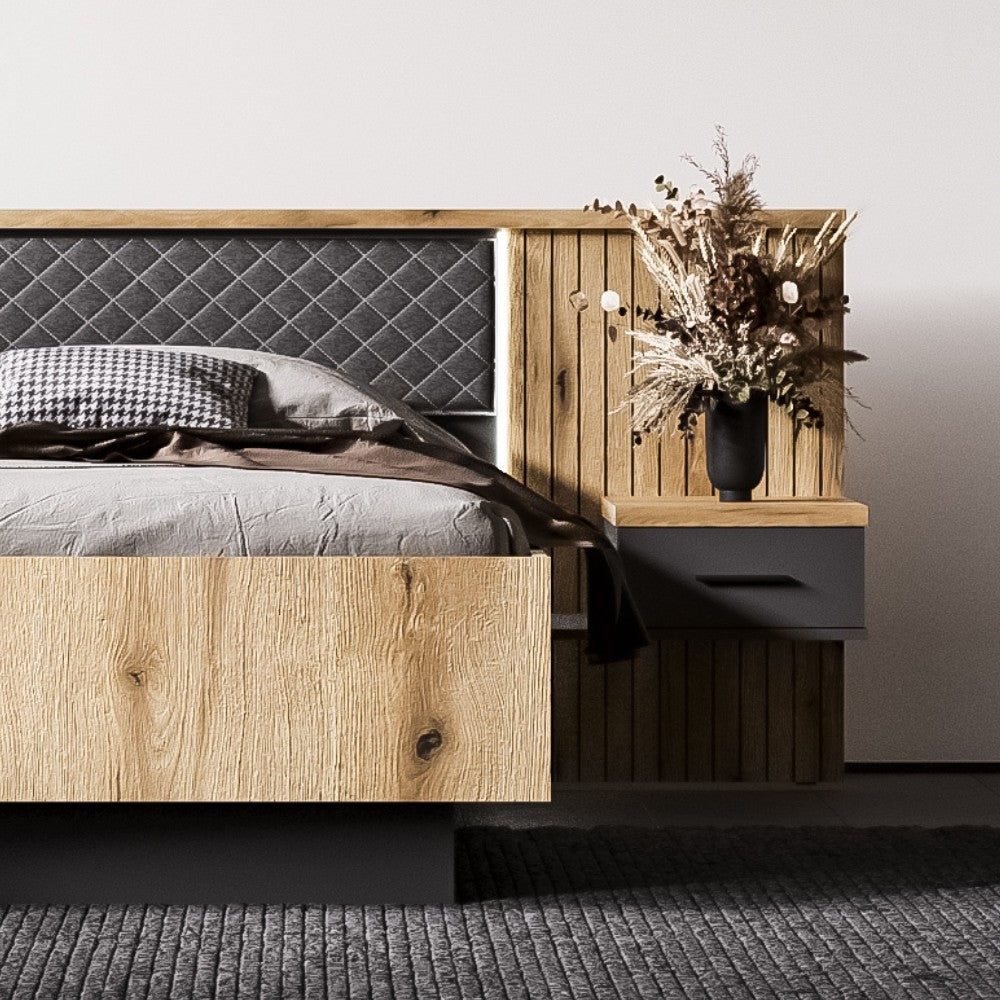 Struttura letto matrimoniale Esteban296 con testiera a boiserie dogata con luci LED e comodini integrati in rovere e antracite