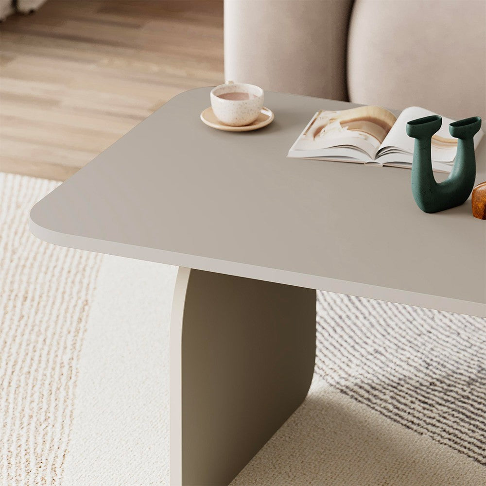 Tavolino da salotto Pietra con gambe a pannello piatto in colore cashmere