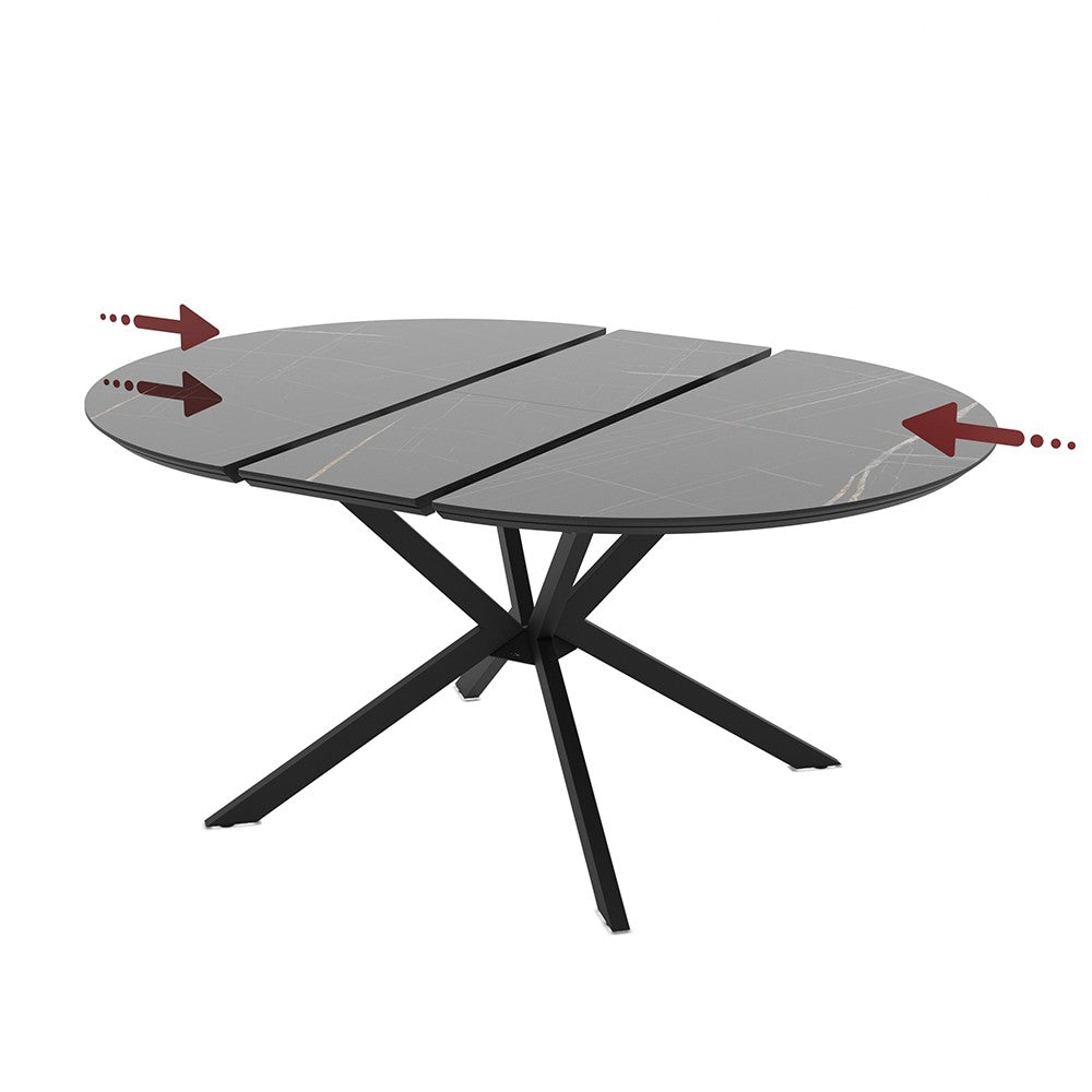 Tavolo allungabile Dobok con allunga 34 cm con piano effetto marmo nero con dettagli oro lucido e gambe in metallo nero