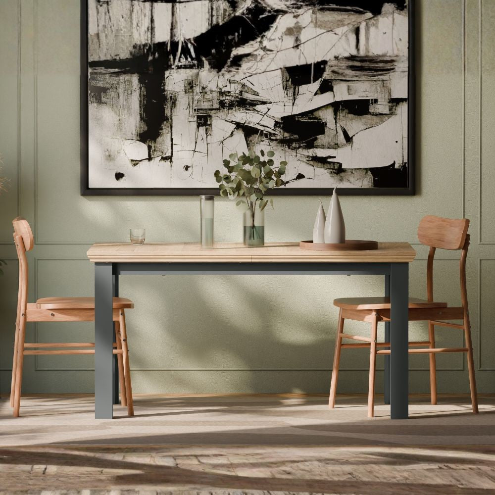 Tavolo allungabile Essenza con piano rovere e struttura grigio scuro