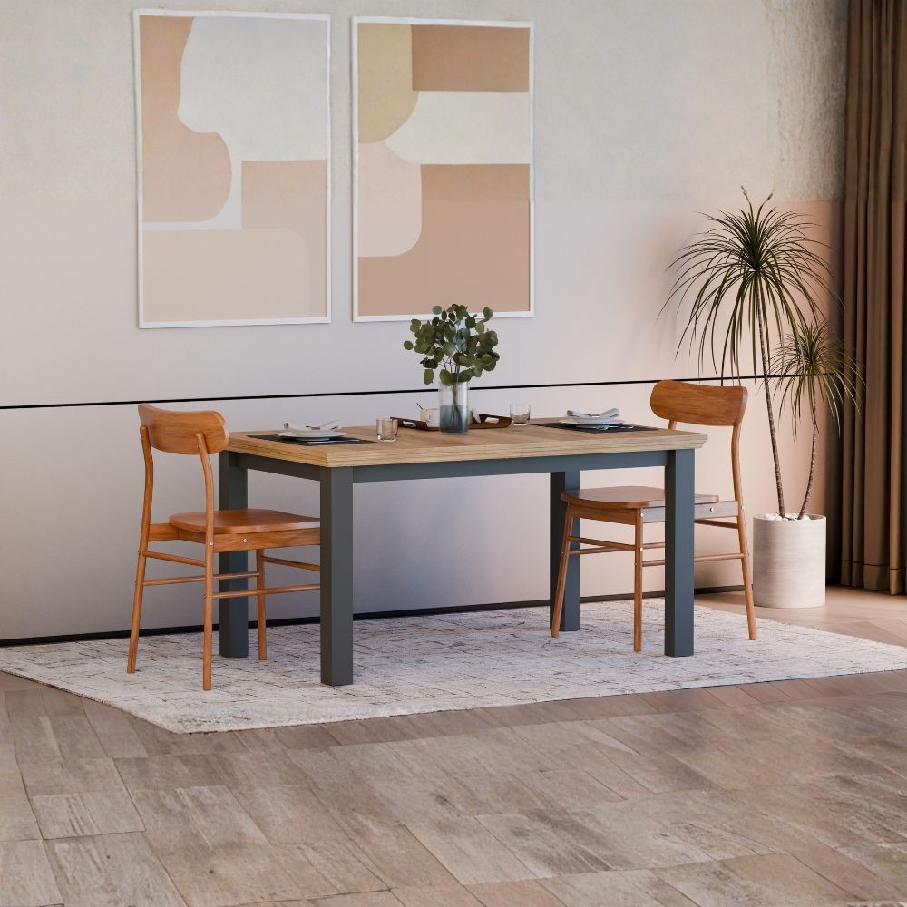 Tavolo allungabile Essenza con piano rovere e struttura grigio scuro