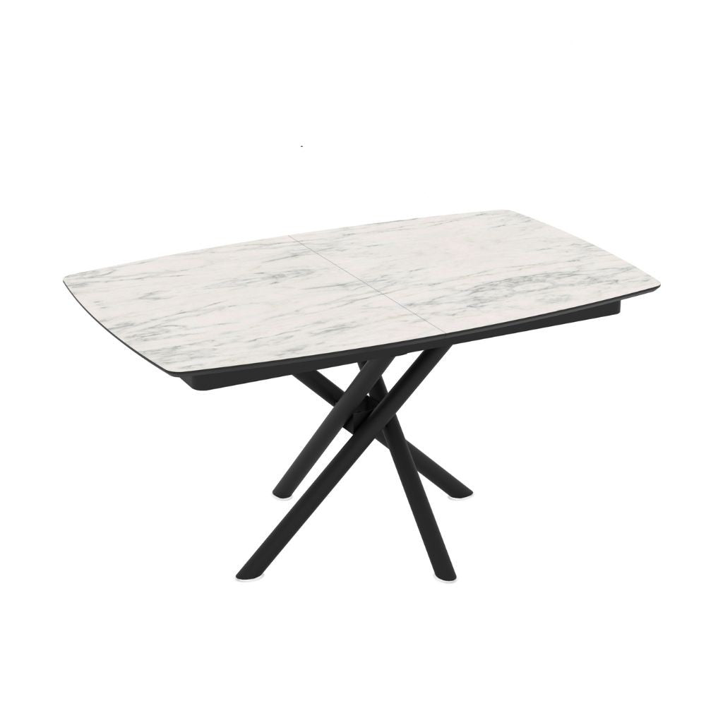 Tavolo allungabile Katrin con piano colore marmo bianco e strutta nera