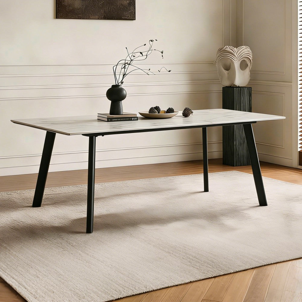 Tavolo rettangolare Imperial con piano in ceramica effetto marmo lucido bianco oro e gambe in metallo nero