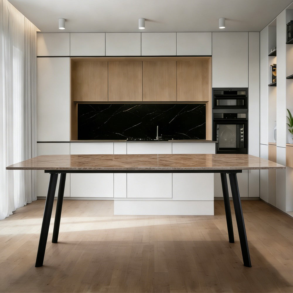 Tavolo rettangolare Imperial con piano in ceramica effetto marmo lucido senafe brown e gambe in metallo nero