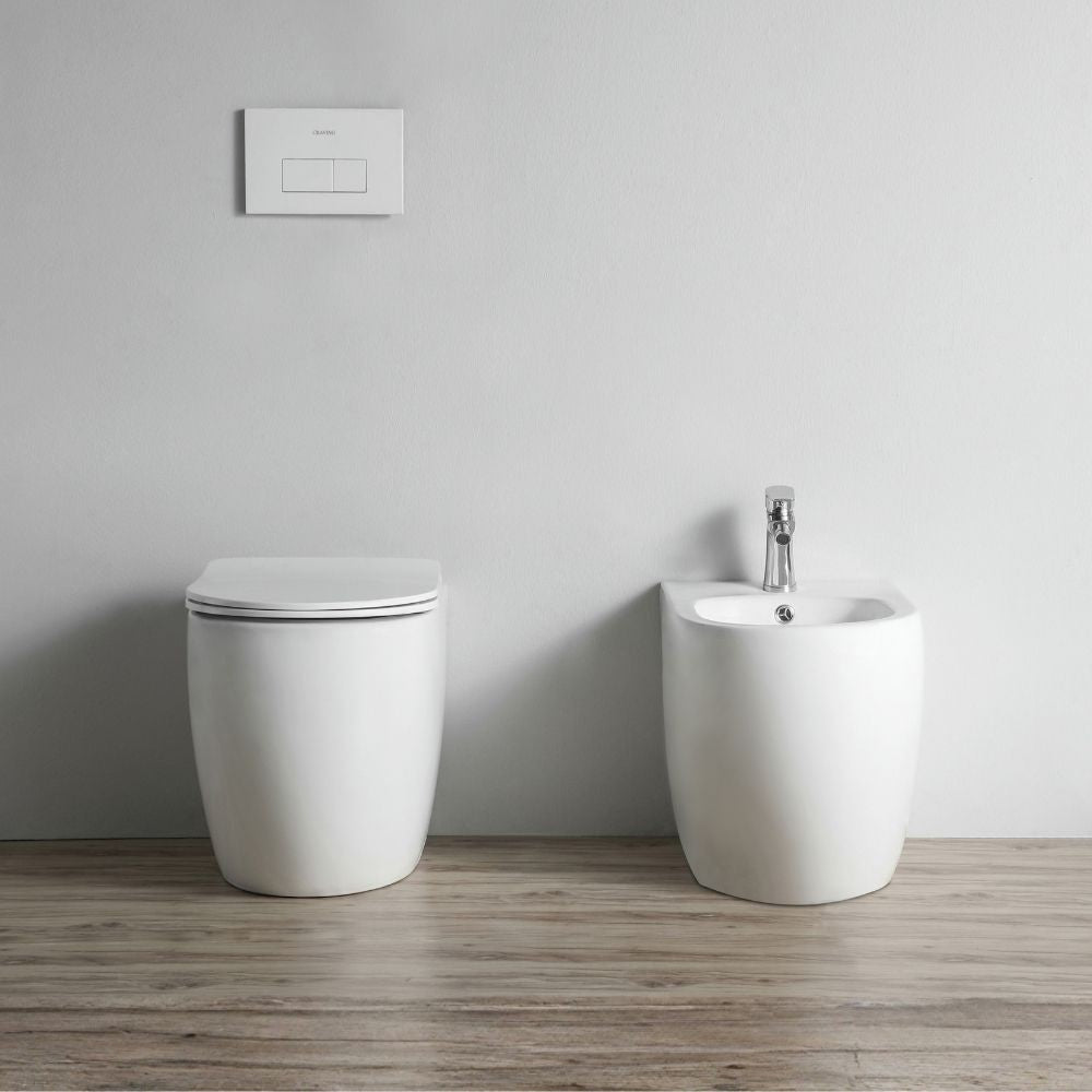WC filo muro FT53A a pavimento in ceramica 52.5x37x41H cm. bianco