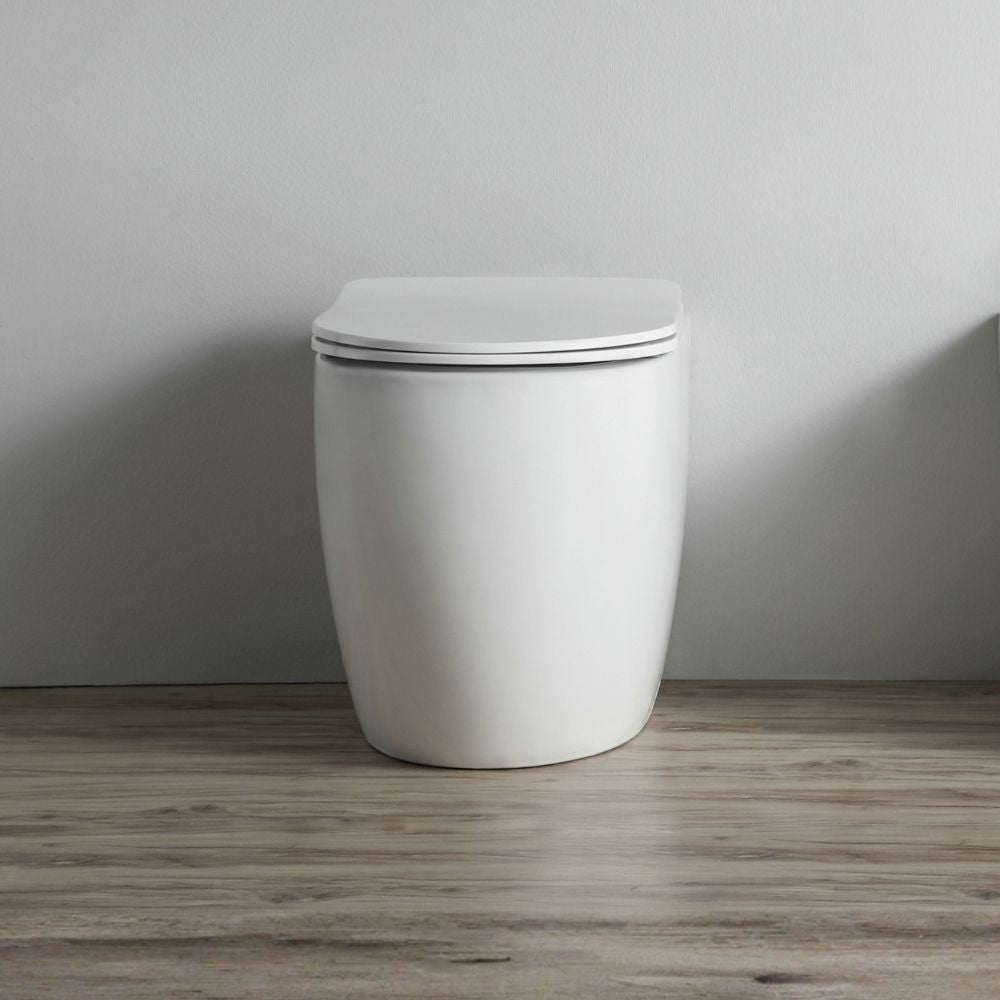 WC filo muro FT53A a pavimento in ceramica 52.5x37x41H cm. bianco